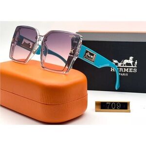 Hermes Sunglasses Blue Luxury Fashion..! it only comes with the black case